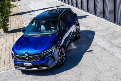 Οδηγούμε στην Ελλάδα το νέο Renault Austral